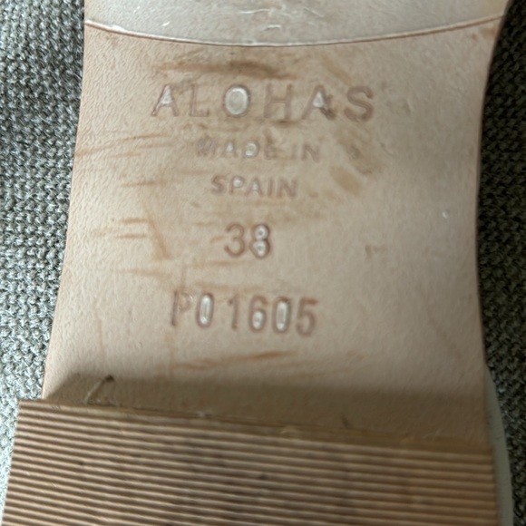 Aloha wrap around ankle sandals❤️ - Picture 5 of 6